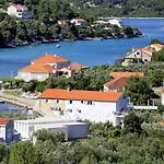Apartments By The Sea Lumbarda, Korcula - 4393 Apartman Lumbarda