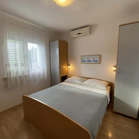 By The Sea Lumbarda, Korcula - 4393 *