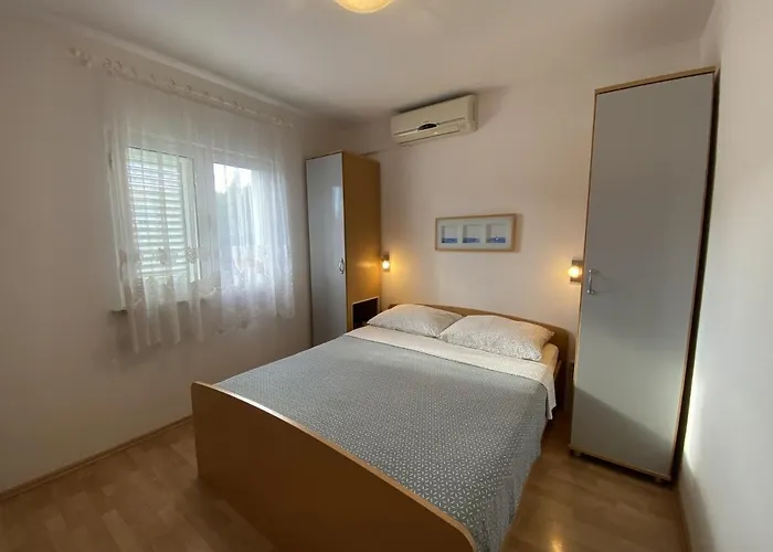 By The Sea Lumbarda, Korcula - 4393 *