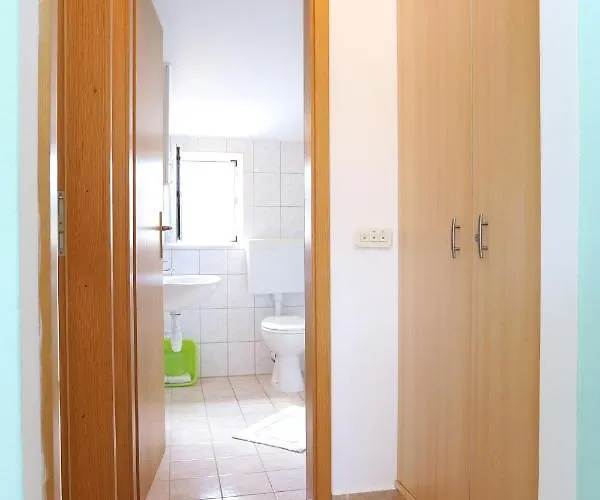 By The Sea Lumbarda, Korcula - 4393 *