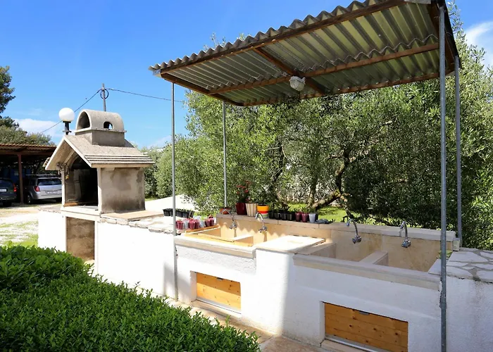 By The Sea Lumbarda, Korcula - 4393