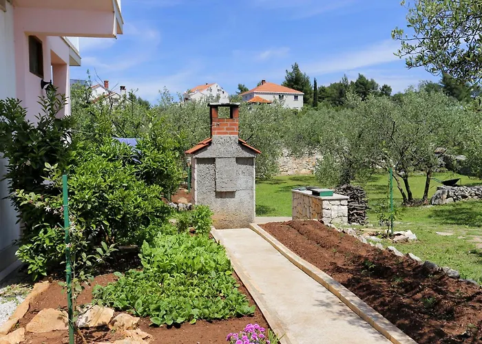 By The Sea Lumbarda, Korcula - 4393 아파트 *